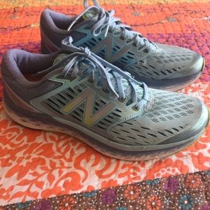 New Balance Fresh Foam WMN 10.5 B-W1080BG6 shoes